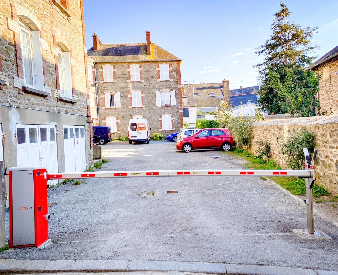 Apt Bord De Mer, Hypercentre Dinard, Parking Prive Exterior foto